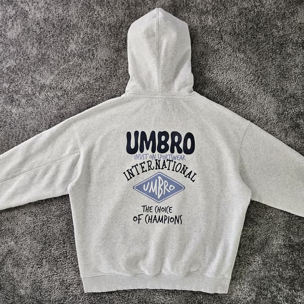 [무료배송] UMBRO 인터내셔널 후드티