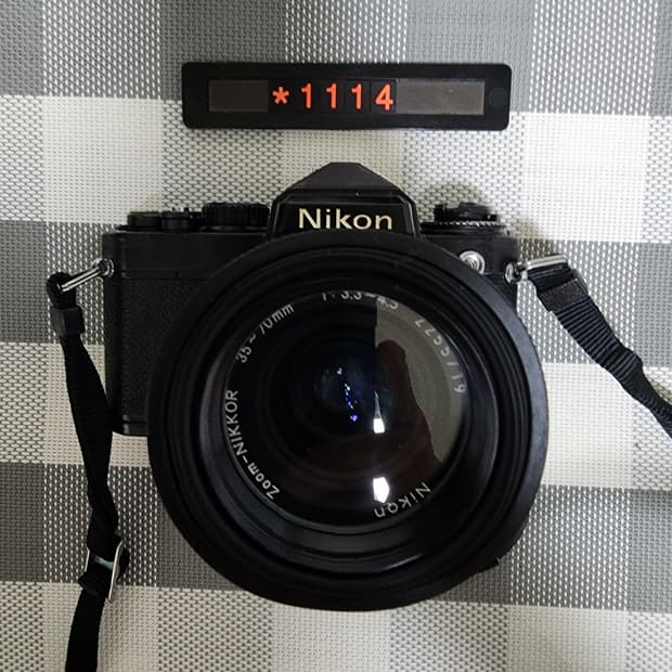 니콘 FE 35-70mm 줌렌즈 블랙바디 필름카메라
