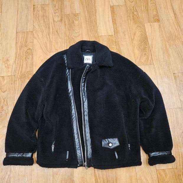 ZARA 무스탕 자켓 XL