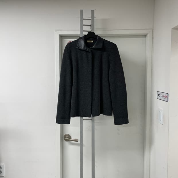 버버리 울 자켓 그레이 -(W)