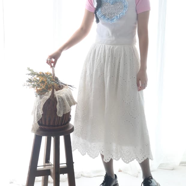 [Beams Heart] White Broderie Lace Skirt