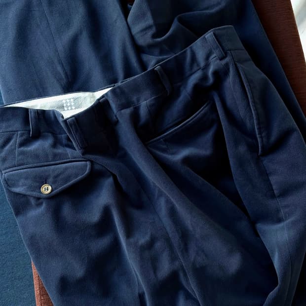 Cord design 2 tuck wide pants