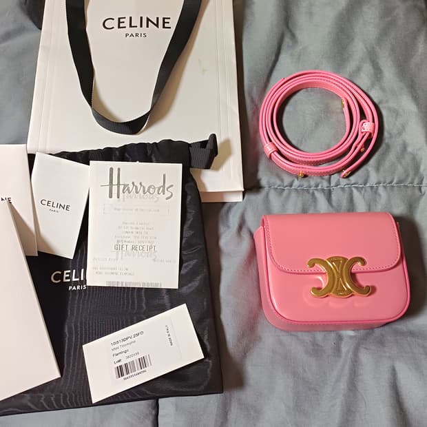 [새상품급] 셀린느 미니 클로드 샤이니 카프스킨 플라밍고