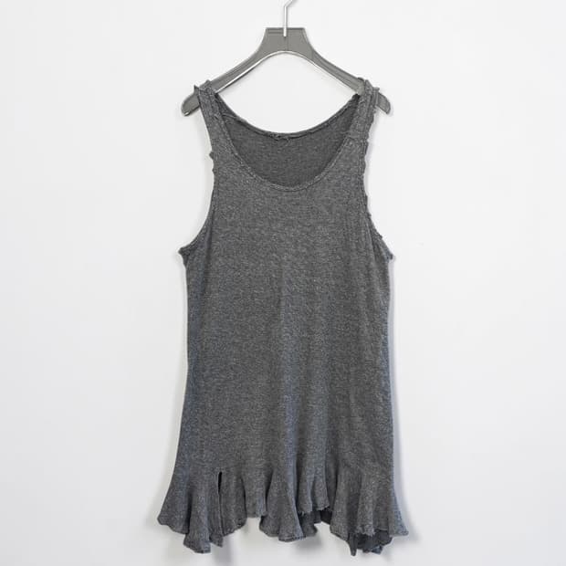 Y’s raw edge knit ruffle dress