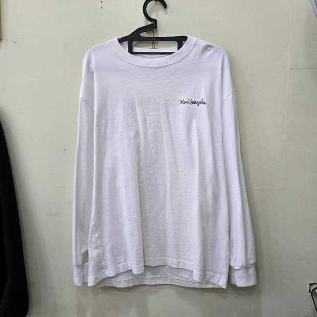 마크 곤잘레스 백그래픽 롱슬리브 티셔츠