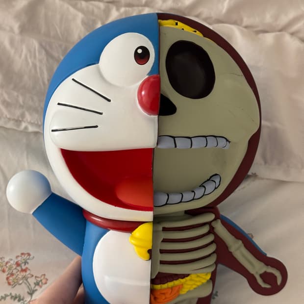 특이한 도라에몽 피규어