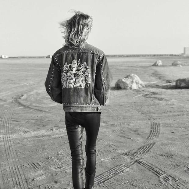 [BTS 뷔님 착용] 셀린느 21AW 오버사이즈 스터드 시어링 데님 자켓