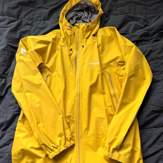 몽벨 바람막이 머스타드 