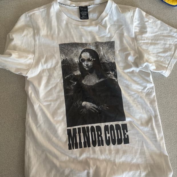 [3]넘버나인 모나리자 티셔츠