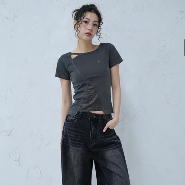 [새상품] 무신사 어반드레스 컷아웃 반팔티 회색