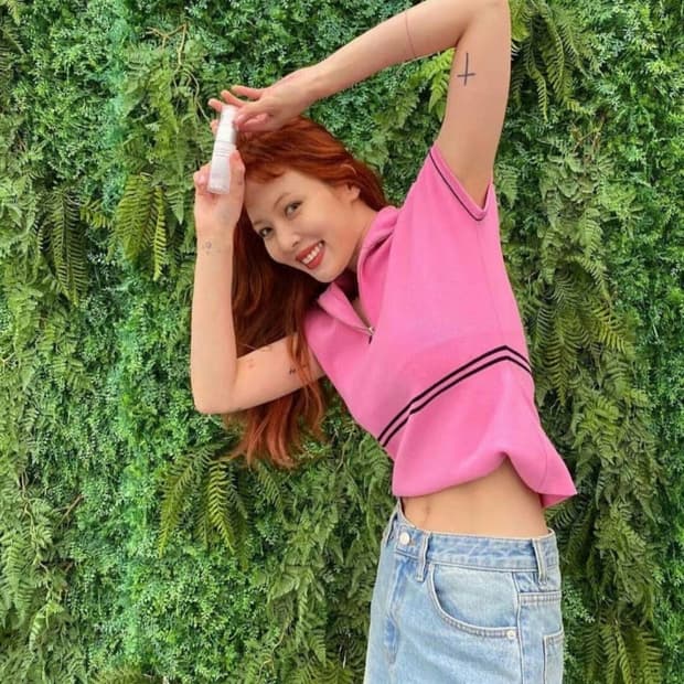 더오픈프로덕트 하프 집업 핑크