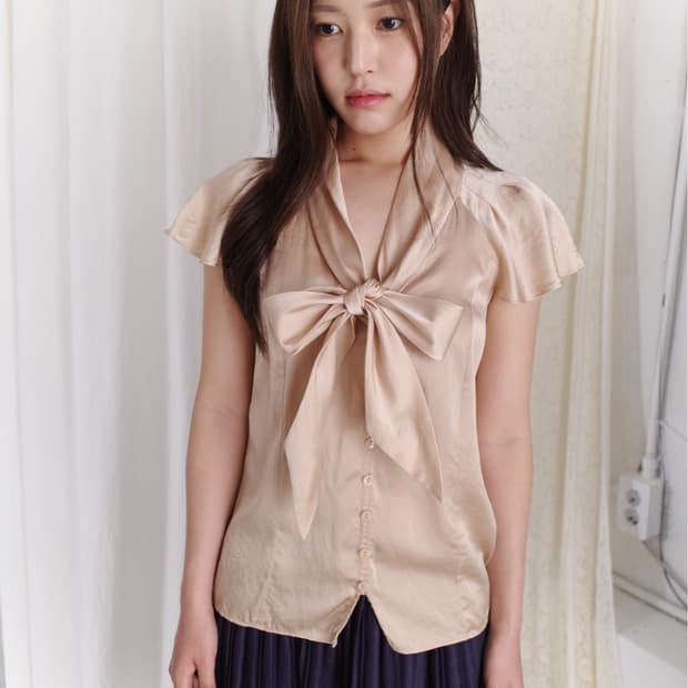 paul&joe) ribbon silk half blouse