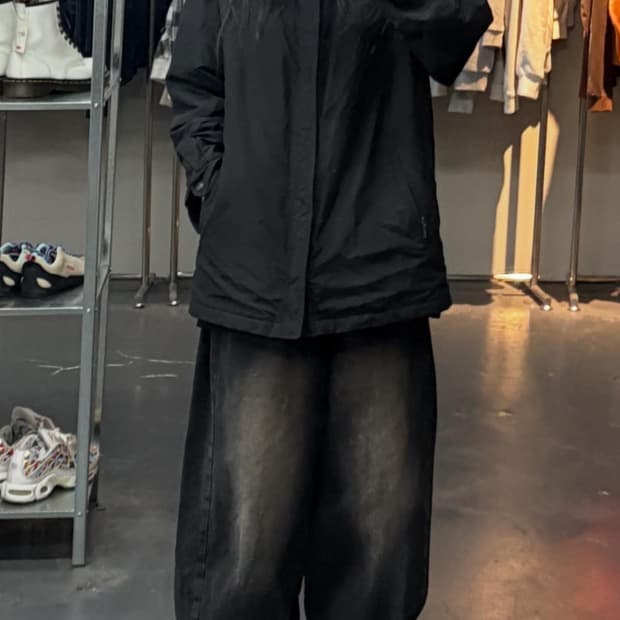 입생로랑 내피 패디드 블랙자켓 A3364