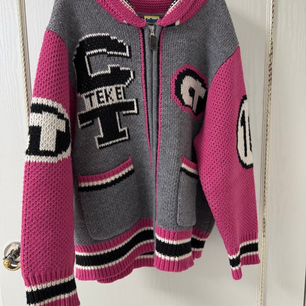 테켓 니트 집업