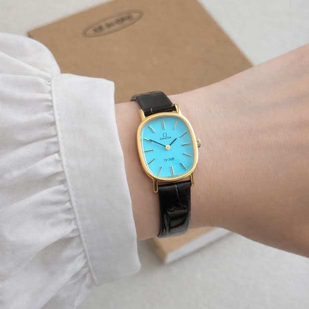 정품 오메가 수동 625 엘립스 이청아 드빌 터키블루 금장 여자 시계