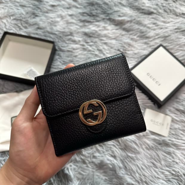 (정품) 구찌 인터로킹 플랩 지갑