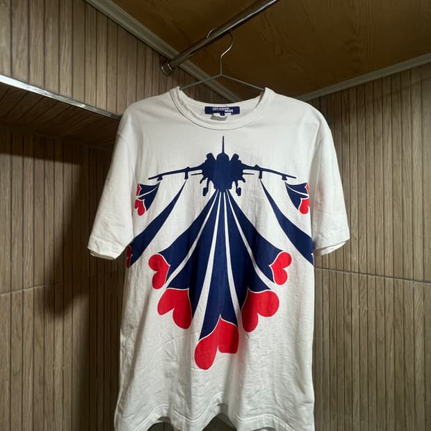 준야 와타나베 Love Bomb 반팔 티셔츠