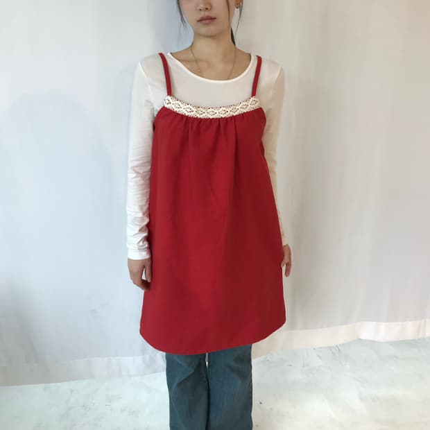 레이스 디테일 레드 원피스 