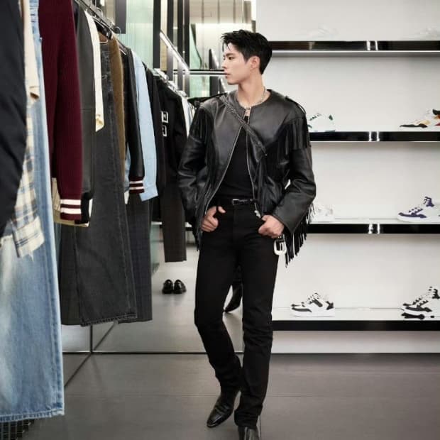 셀린느 스키니진 빈티지 퓨어 블랙 데님 팬츠