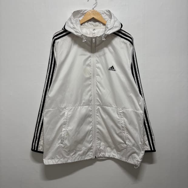 아디다스 화이트 삼선 후디 바람막이