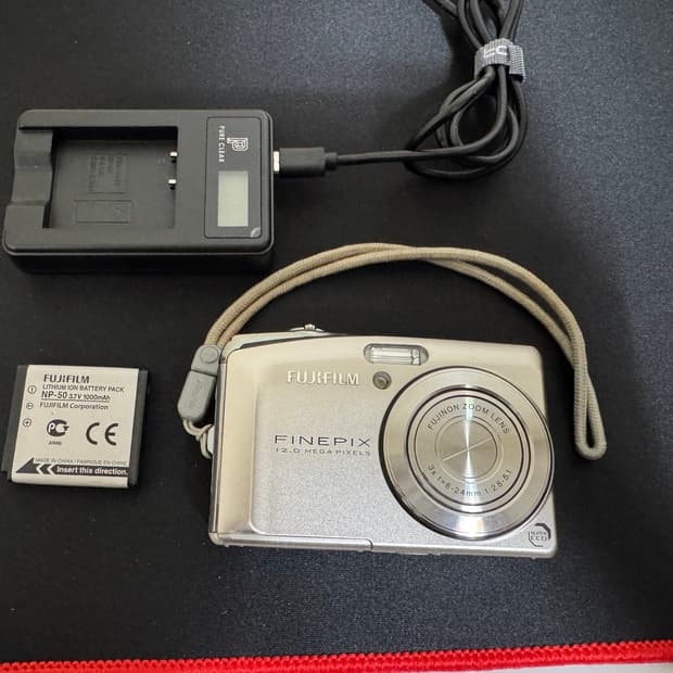 [풀박스]후지필름 파인픽스 F50fd 디카