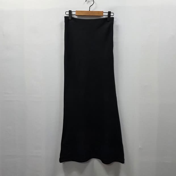 1057 한섬 TIME 타임 블랙 롱 스커트 61-90 / 슬림핏 롱치마