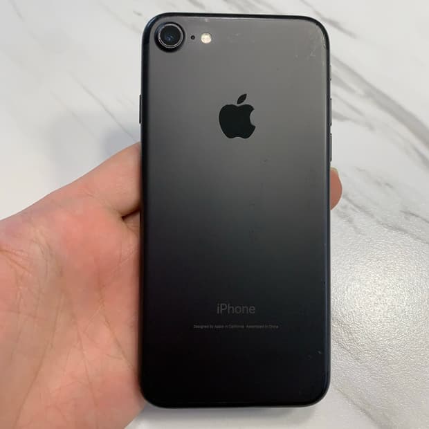 아이폰7매트블랙 32GB