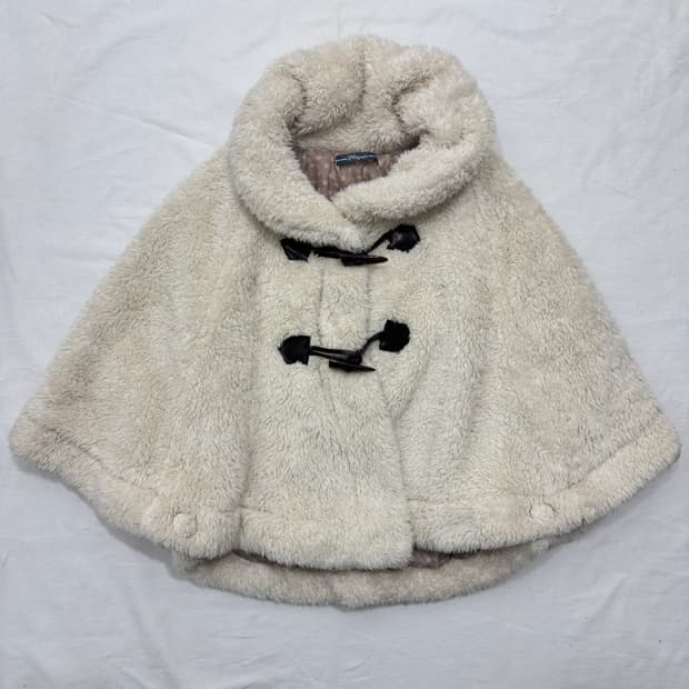 mignon white fur cape