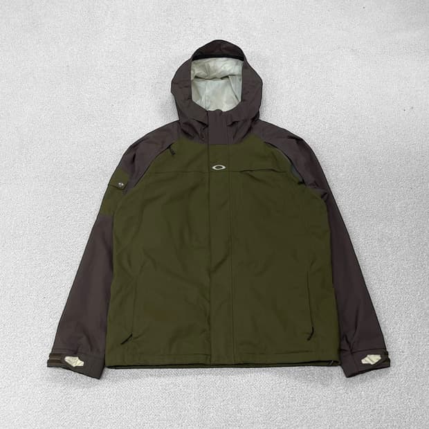 오클리 Oakley 00s 아카이브 바람막이 자켓 브라운 카키