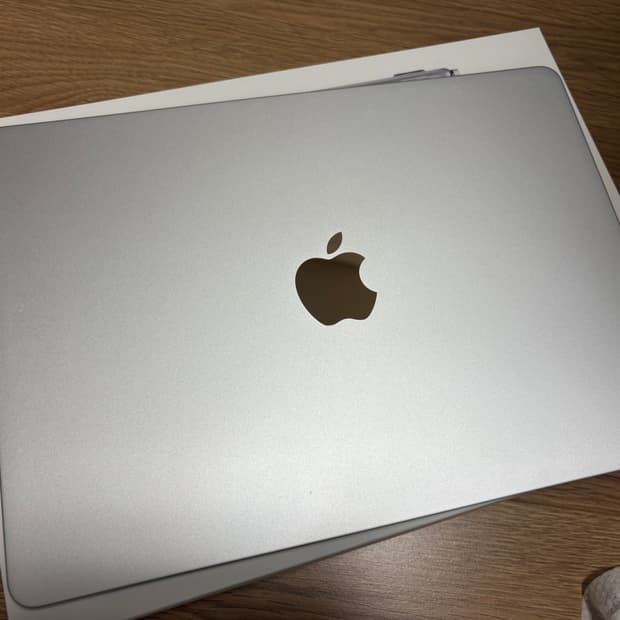 맥북에어13 m4 10코어/24GB/256GB 풀박스