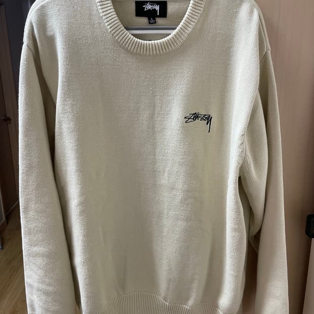스투시 케어라벨 크루넥 니트 L 아이보리