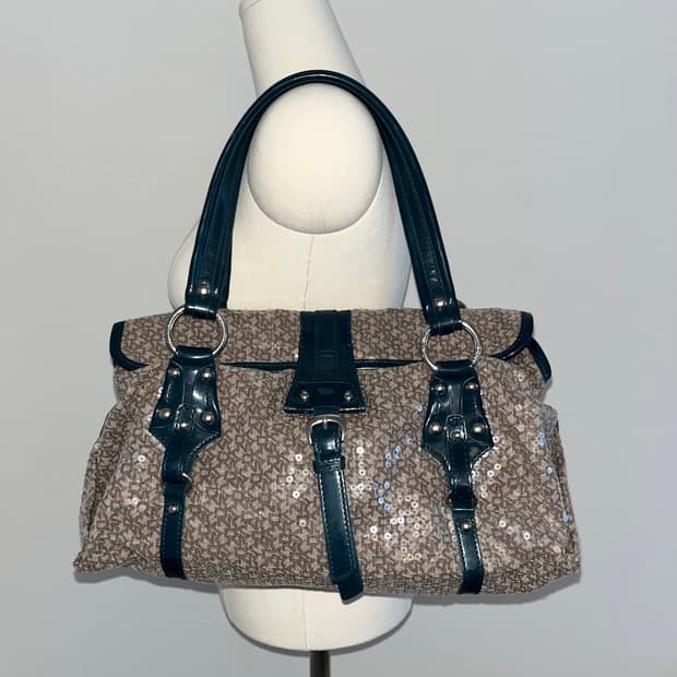 📦DKNY spangle shoulder bag