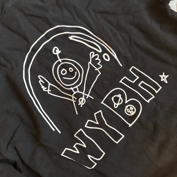 우주비행 후드티