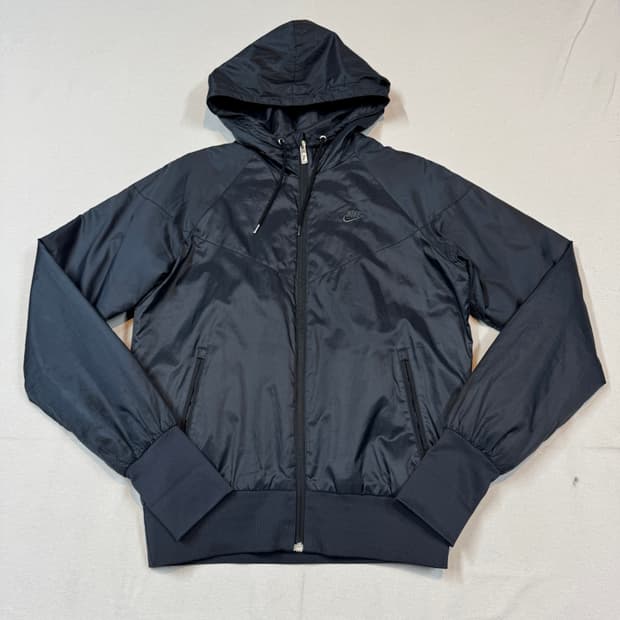 S) 나이키 바람막이 후드 블랙 점퍼