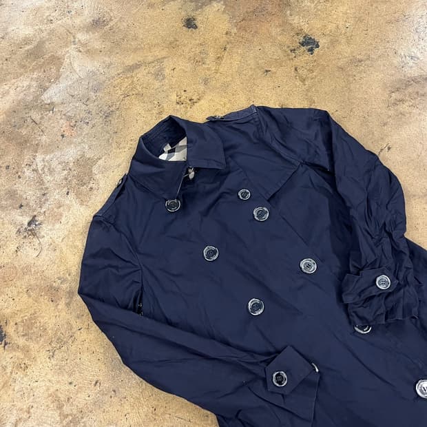 [정품] 버버리 네이비 트렌치코트 b19