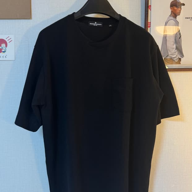 (XL)GU X 엔지니어드가먼츠 포켓 반팔티 블랙