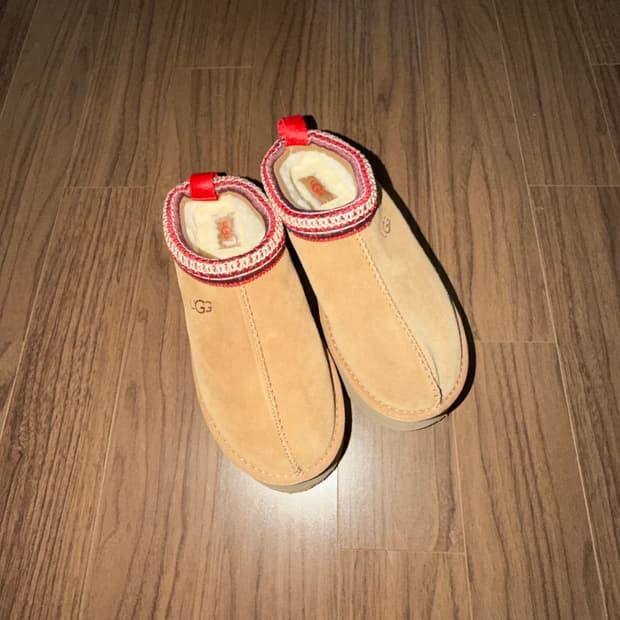 (W) UGG 어그 타즈 슬리퍼 체스트넛