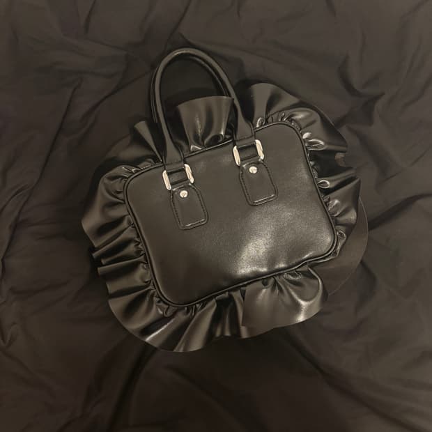 꼼데가르송 걸 프릴 백 판매합니다 