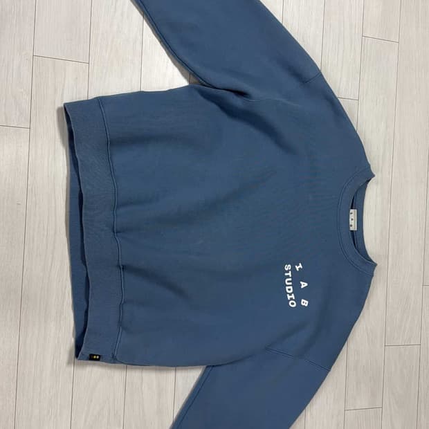 IAB STUDIO 맨투맨 블루 M