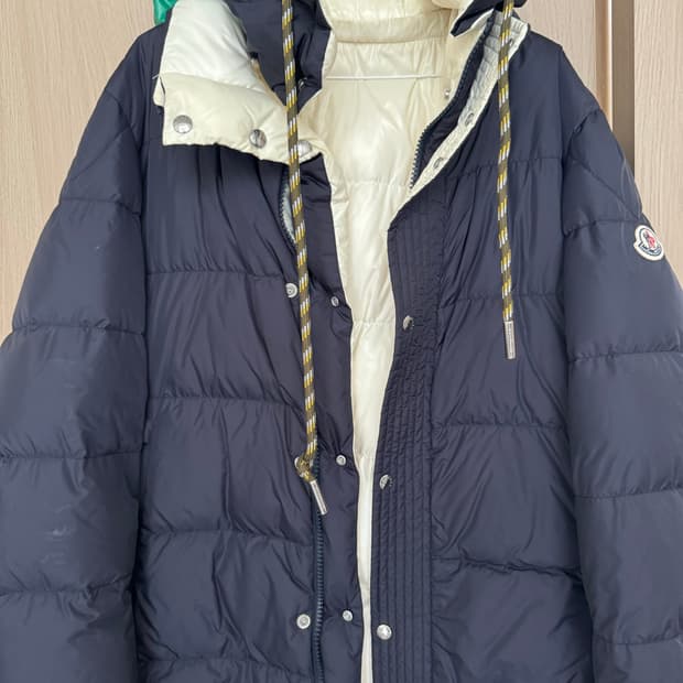 몽클레어 에티에반트 양면
