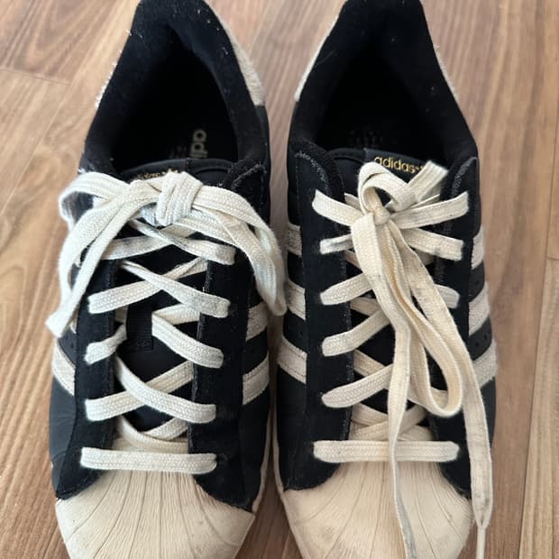 아디다스 슈퍼스타 82 블랙 화이트 240