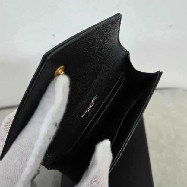 [보증서 정품] 입생로랑 엔벨로프 반지갑