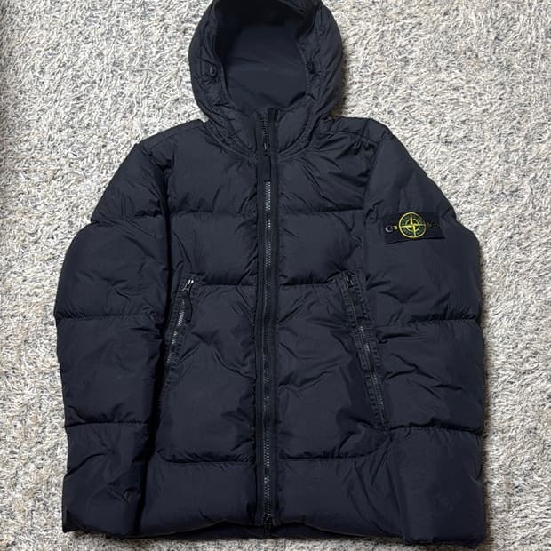 [S] 스톤아일랜드 크링클랩스 패딩 21FW