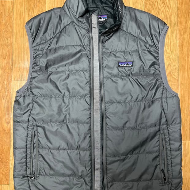 파타고니아 구형 프리마로프트 마이크로퍼프 조끼