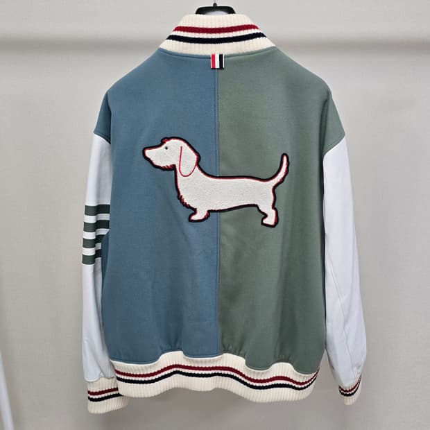 톰브라운 헥터 바시티 봄버 자켓 오버핏 3사이즈 105 110 판매