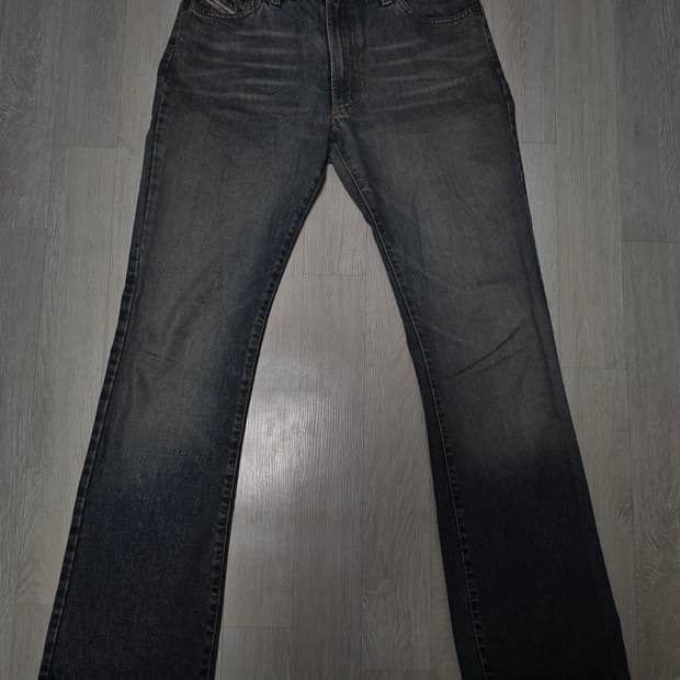 디젤 세미 플레어 데님 (28-30)