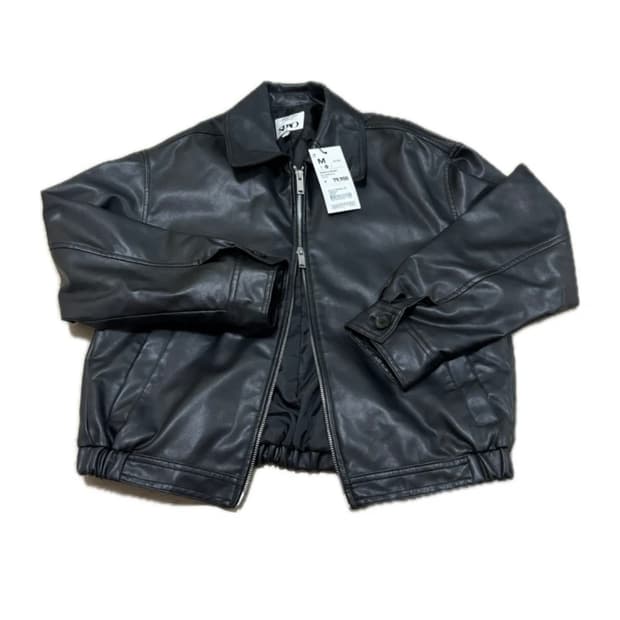 (새옷, 택O) 스파오 레더 투웨이 자켓 블랙 M