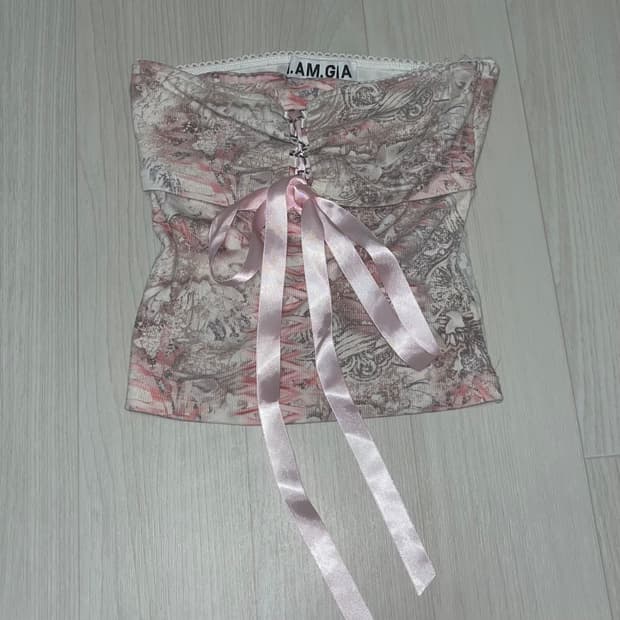 아이엠지아 리본 포인트 프린팅 튜브탑 xs