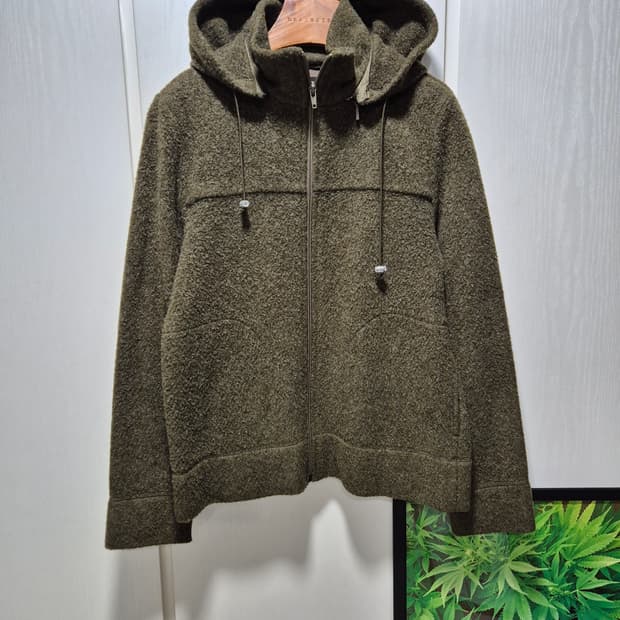 (세일) iCB. 카키색 후드 집업 자켓