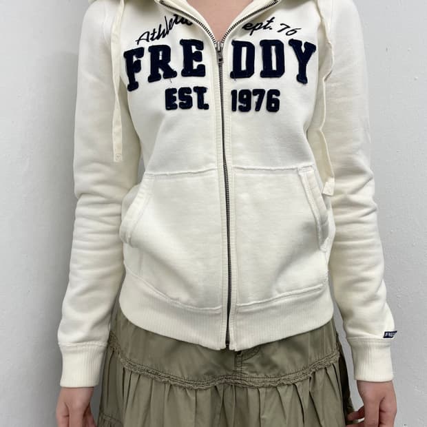 프레디 레터링 자수 후드집업